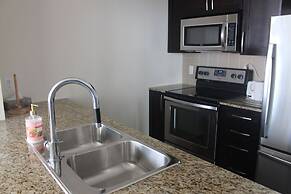 Deluxe Corner Suite - By Elite Suites