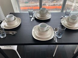 Deluxe Corner Suite - By Elite Suites