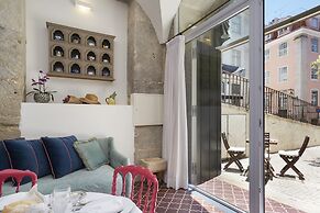 Residentas Apostolos