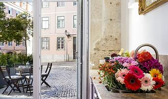 Residentas Apostolos