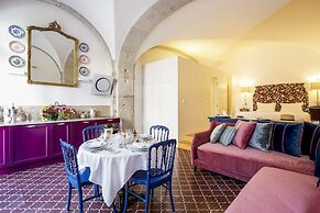 Residentas Apostolos