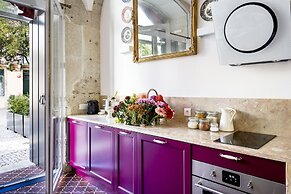 Residentas Apostolos