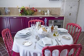 Residentas Apostolos