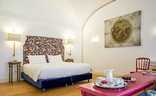 Residentas Apostolos