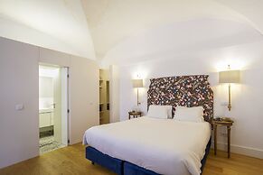 Residentas Apostolos