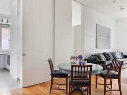 Residentas Apostolos