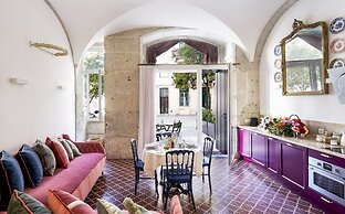 Residentas Apostolos