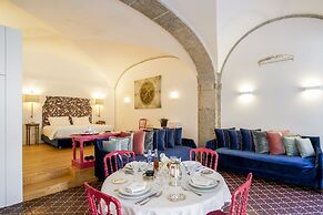 Residentas Apostolos