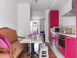 Residentas Apostolos