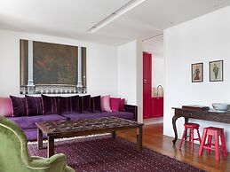 Residentas Apostolos