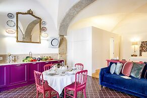 Residentas Apostolos