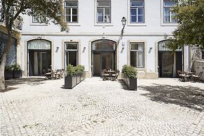 Residentas Apostolos