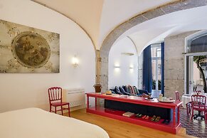 Residentas Apostolos