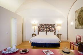 Residentas Apostolos