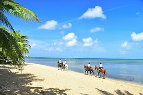 Anthony's Key Resort