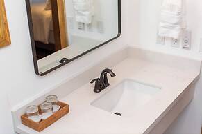 Anthony's Key Resort