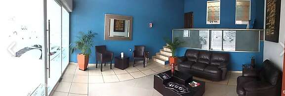 CEO Hotel Business Class