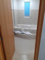 CEO Hotel Business Class