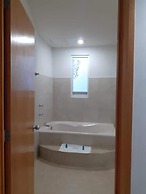 CEO Hotel Business Class