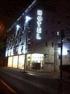 CEO Hotel Business Class