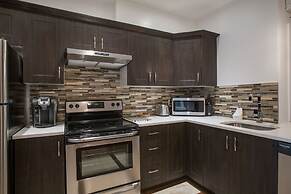 LMVR - LuxApt 3 - 7 bedrooms 2 bathrooms