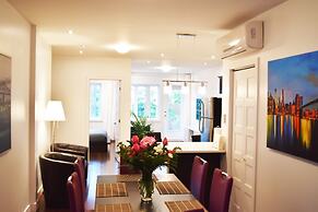 LMVR - LuxApt 3 - 7 bedrooms 2 bathrooms