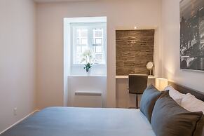 LMVR - LuxApt 3 - 7 bedrooms 2 bathrooms