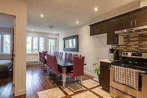 LMVR - LuxApt 3 - 7 bedrooms 2 bathrooms