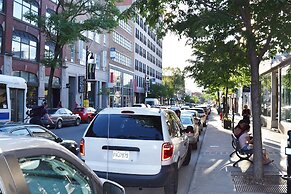 LMVR - LuxApt 3 - 7 bedrooms 2 bathrooms