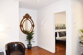 LMVR - LuxApt 3 - 7 bedrooms 2 bathrooms