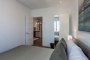 LMVR - LuxApt 3 - 7 bedrooms 2 bathrooms