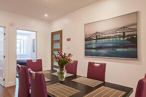 LMVR - LuxApt 3 - 7 bedrooms 2 bathrooms