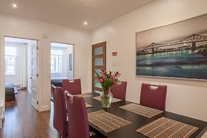 LMVR - LuxApt 3 - 7 bedrooms 2 bathrooms