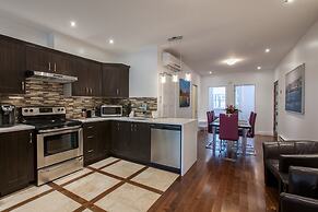 LMVR - LuxApt 3 - 7 bedrooms 2 bathrooms