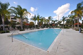 RVH 145 Centre Court Paradise