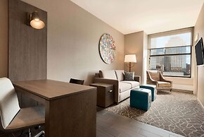 Embassy Suites by Hilton Minneapolis Downtown