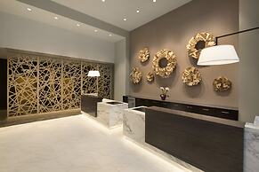 Embassy Suites by Hilton Minneapolis Downtown