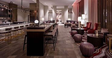 Embassy Suites by Hilton Minneapolis Downtown