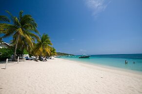 Playa Bonita 2 bedroom option