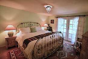Casa del Sol Bed and Breakfast
