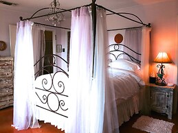 Casa del Sol Bed and Breakfast