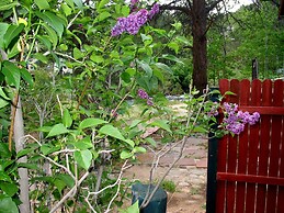 Wendy's Canyon Cottages