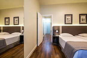 JR Hotel