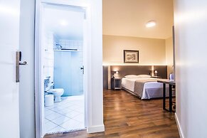 JR Hotel