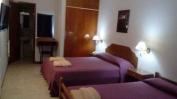 Hotel de Cine Las Golondrinas