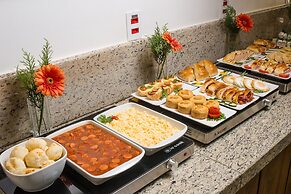 Ville Hotel Gramadao