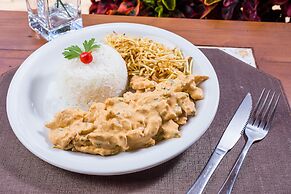 Ville Hotel Gramadao