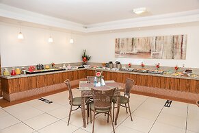 Ville Hotel Gramadao