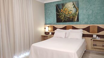 Hotel Lago Dourado