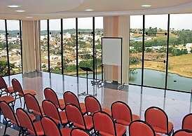 Hotel Lago Dourado